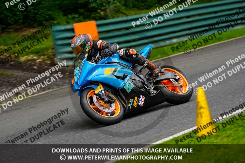 cadwell no limits trackday;cadwell park;cadwell park photographs;cadwell trackday photographs;enduro digital images;event digital images;eventdigitalimages;no limits trackdays;peter wileman photography;racing digital images;trackday digital images;trackday photos
